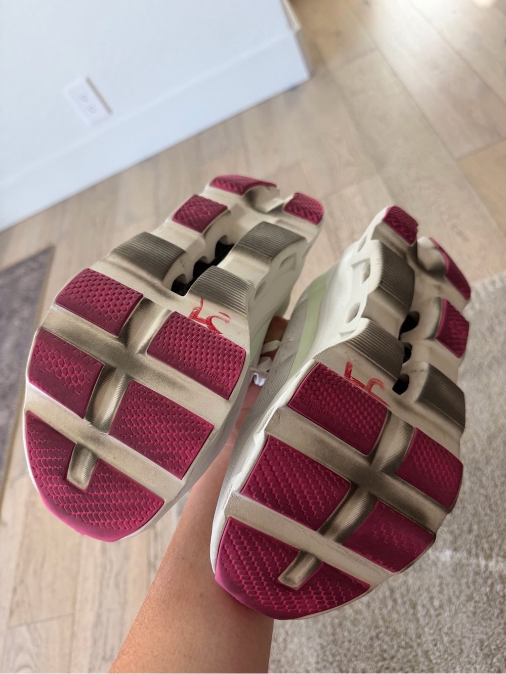 On Running CloudTec Women’s Shoes Size US 8.5 White Pink - Picture 6 of 7